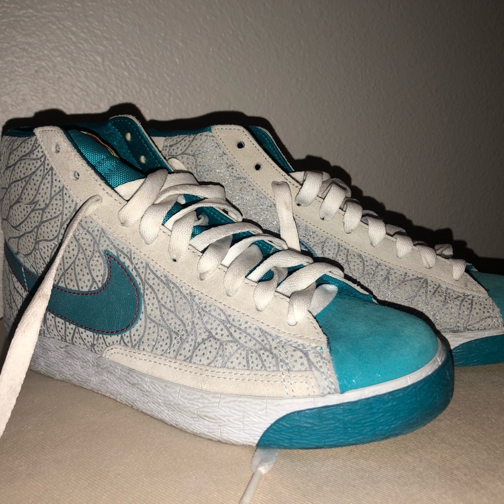 Nike high top